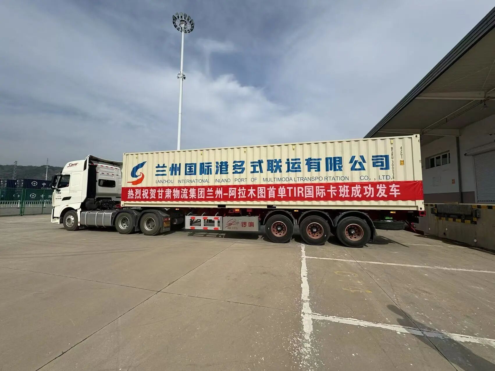 202512041764841007511282.jpg 3da287cfadf60f597c757c7a526f68ee.jpg