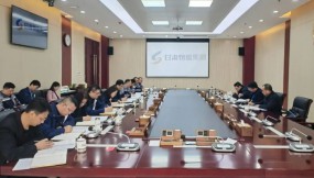  王月成在蘭港投公司、多式聯(lián)運(yùn)公司調(diào)研