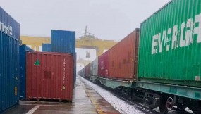  甘肅國際物流集團亞麻籽國際班列順利抵達蘭州